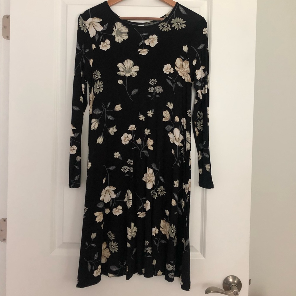 Long sleeve dress!